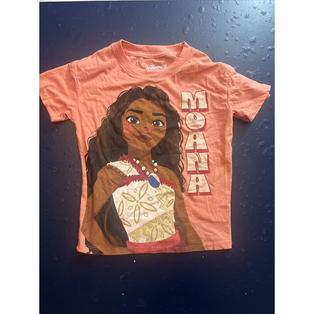Disney Moana 2 Size 5T Girls Short Sleeve Coral Pink T-Shirt